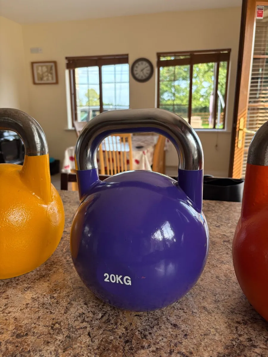 COMPETITION KETTLEBELLS X 4, CHEAP!! - Image 4