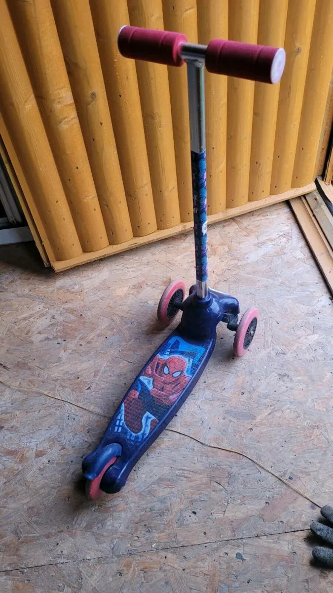 Scooter Free - Image 1