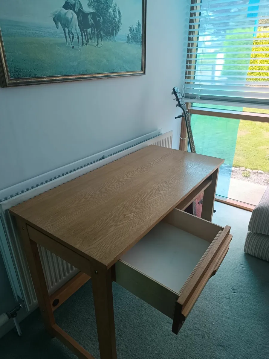 Office desk - Image 4