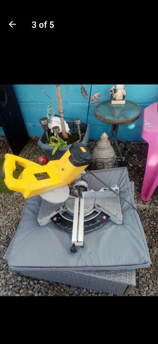 Dewalt Crosscut Mitre Saw - Image 3