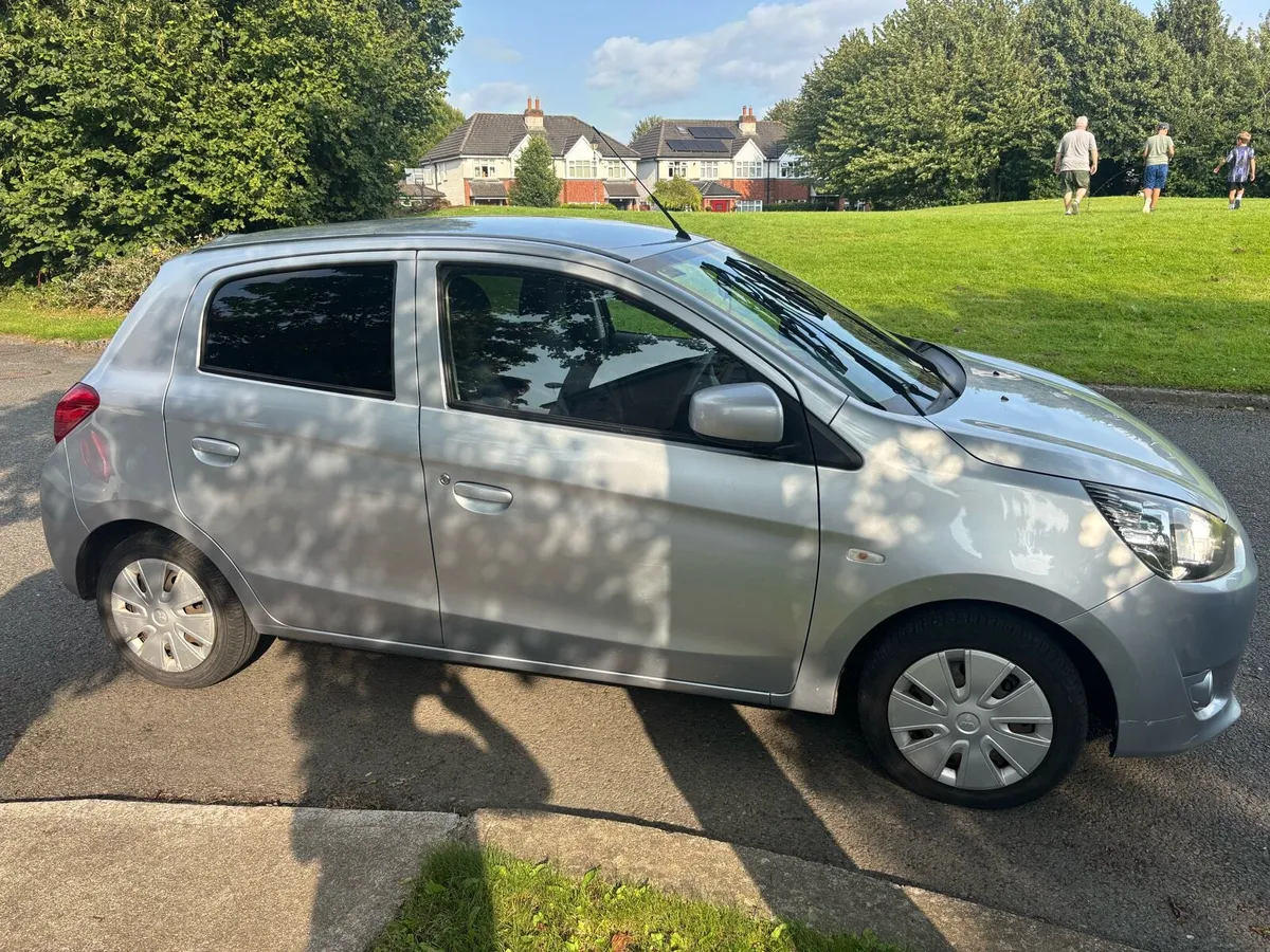 2015 Mitsubishi Mirage - Image 1