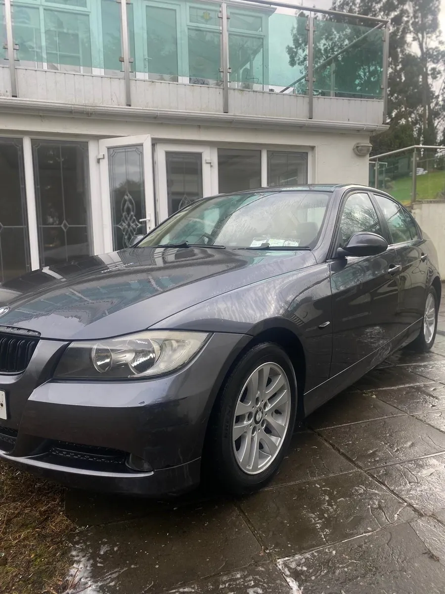 BMW 3-Series 2007 - Image 4
