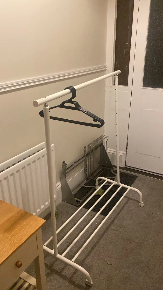 Clothing rail / clothes garment rack - Image 4