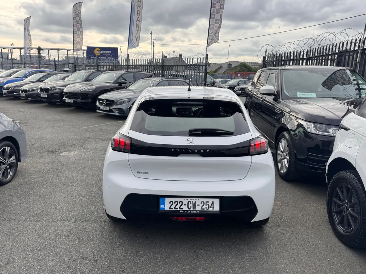 2022 PEUGEOT 208 1.2 Petrol - Image 4