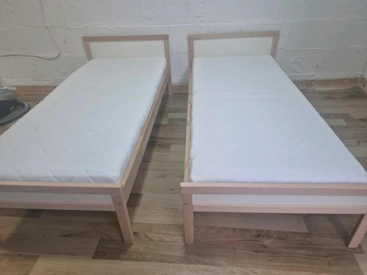 2 brand new beds - Image 1
