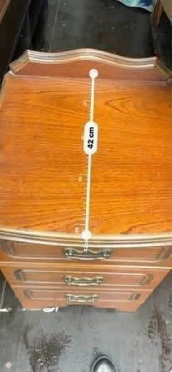 One locker - Image 2