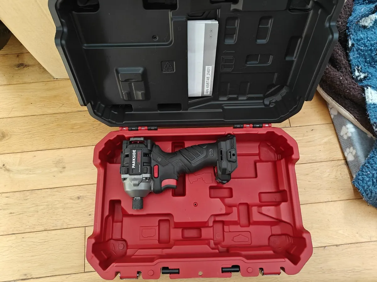 Parkside Performance Impact Wrench - Image 3