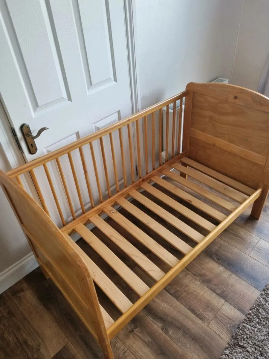 Cot/ Cotbed (Babylo) - Image 3