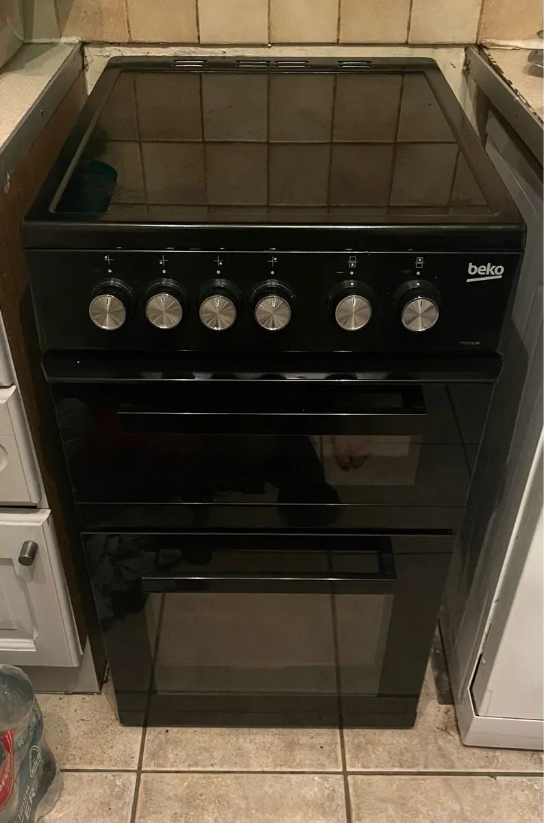 Electric 50cm Freestanding Cooker - Image 1
