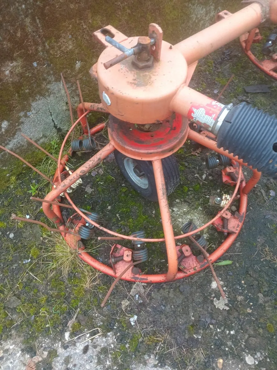 FOR SALE HAYBOB 300. PARTS - Image 3