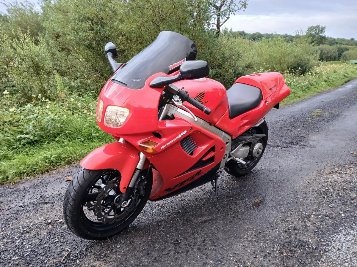 Honda VRF 750  May part x - Image 1