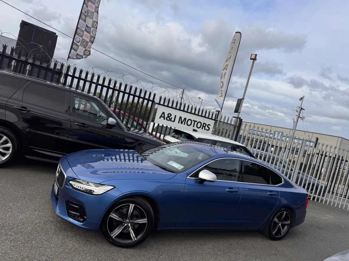 17 Volvo S90 R Design Automatic - Image 2