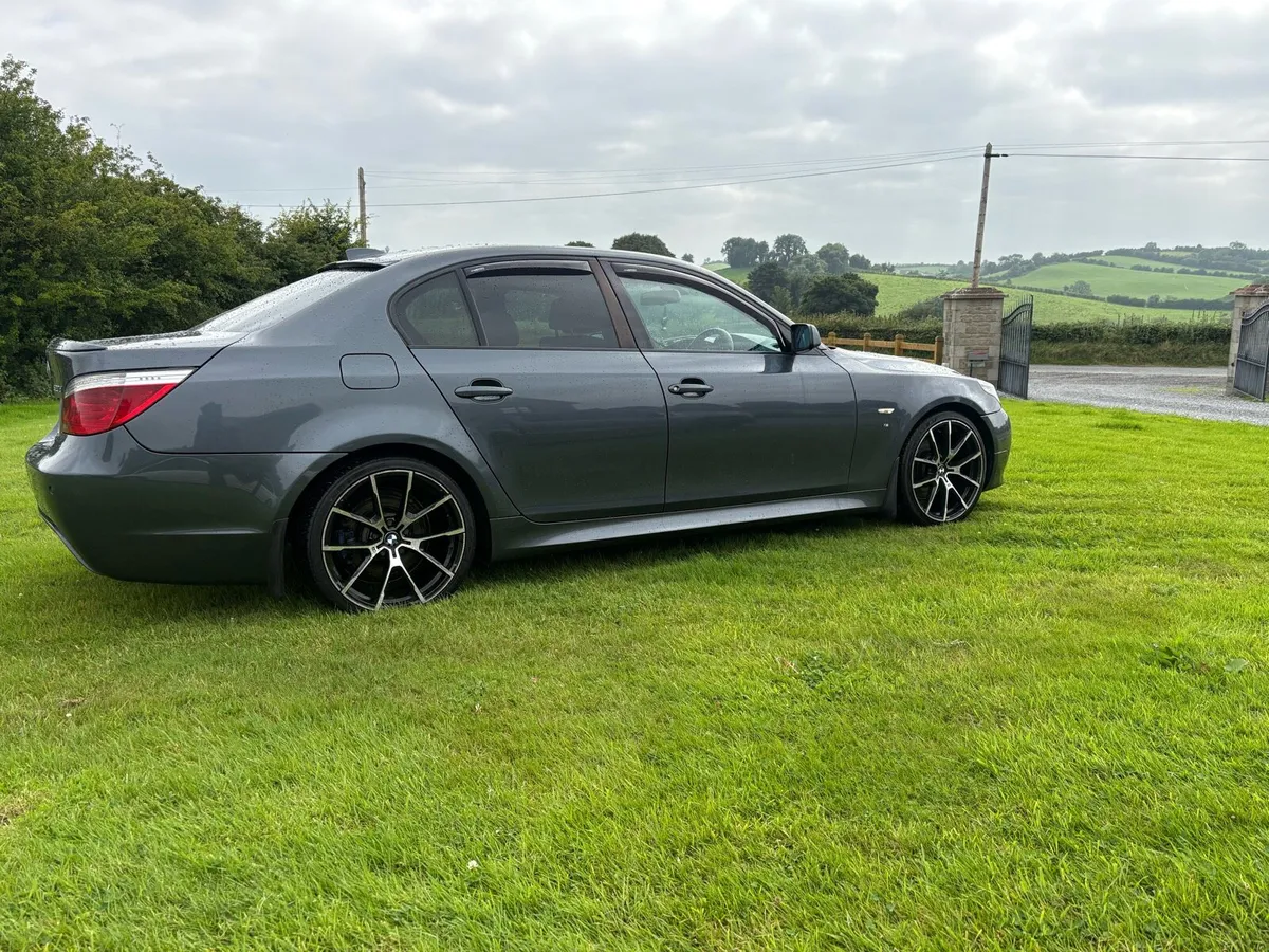 BMW 520 m sport - Image 2