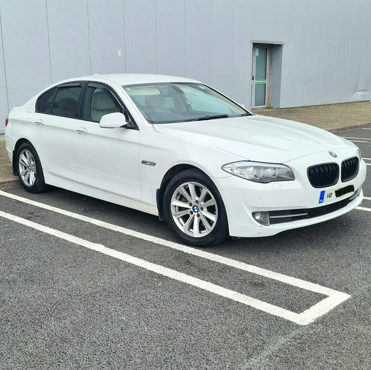 Bmw f10 520d 2012 - Image 1