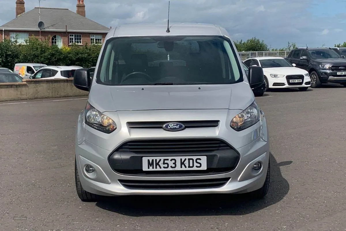 Ford Transit Connect 1.5 Tdci 100PS Zetec MPV in - Image 4
