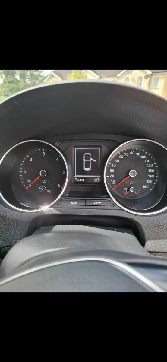Volkswagen Polo 2015 - Image 3
