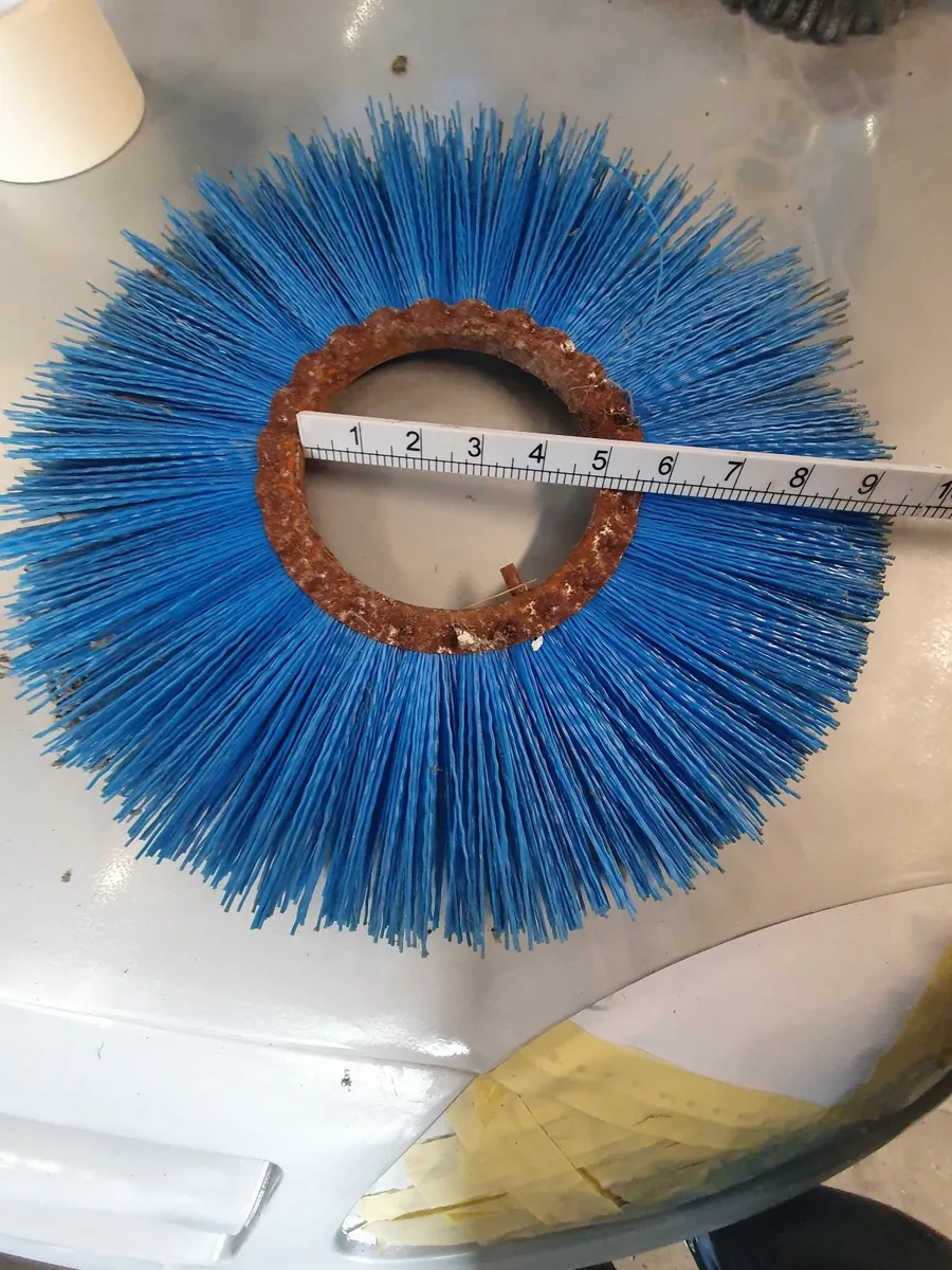 road sweeper brushes - Image 2