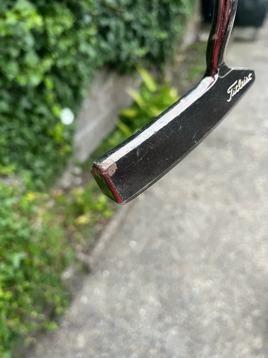 Limited Edition Scotty Cameron Putter - Image 4