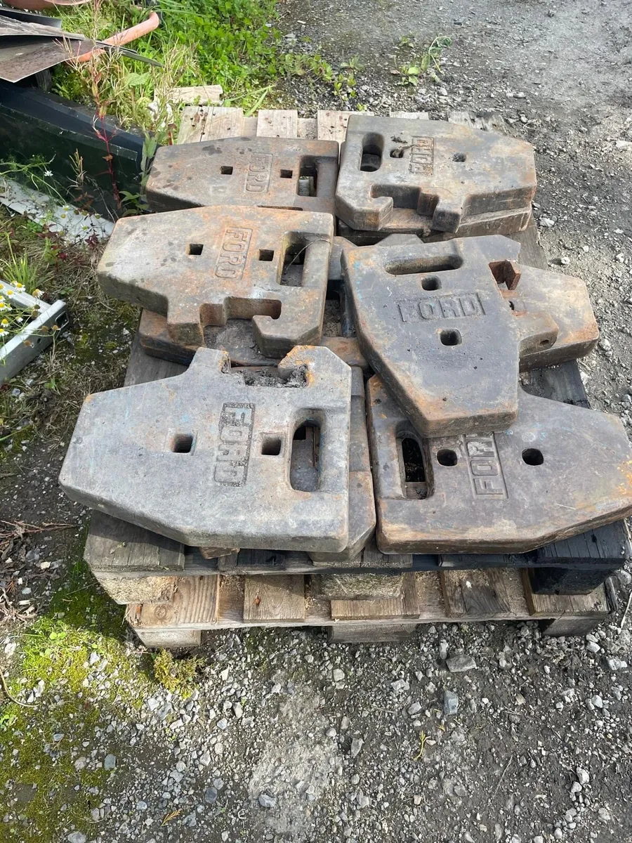 David Brown Tractors Breaking - Image 4