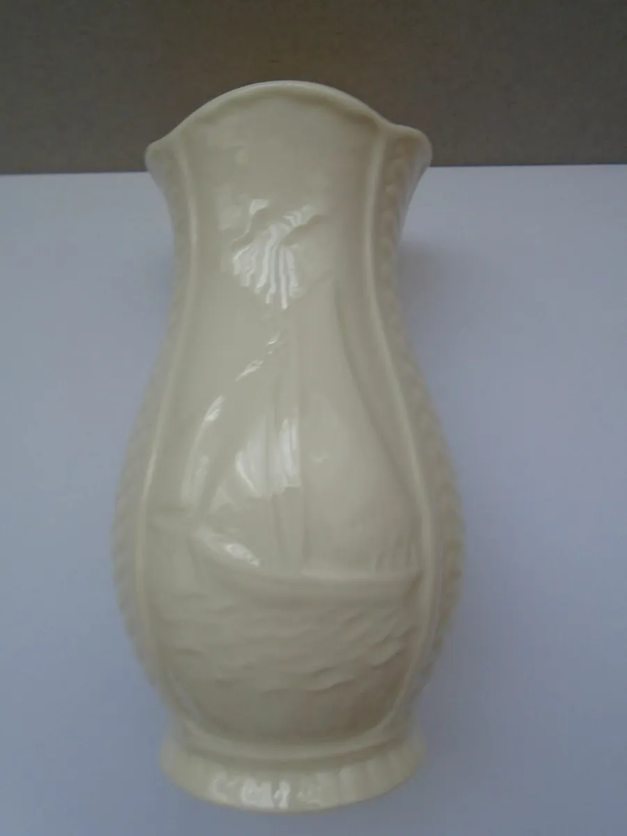 Belleek Vase, Ceramics, Collectables - Image 4