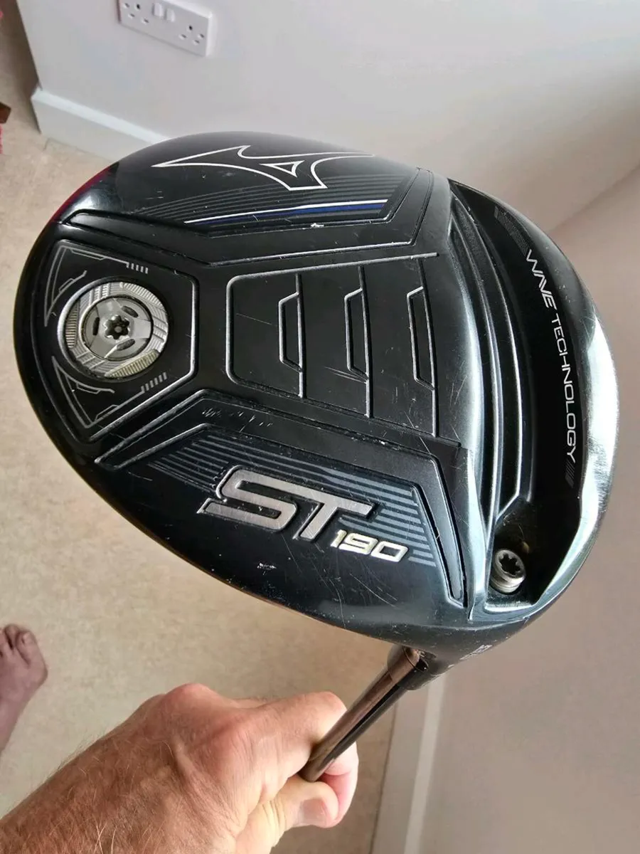 Mizuno ST190 Driver - Image 1