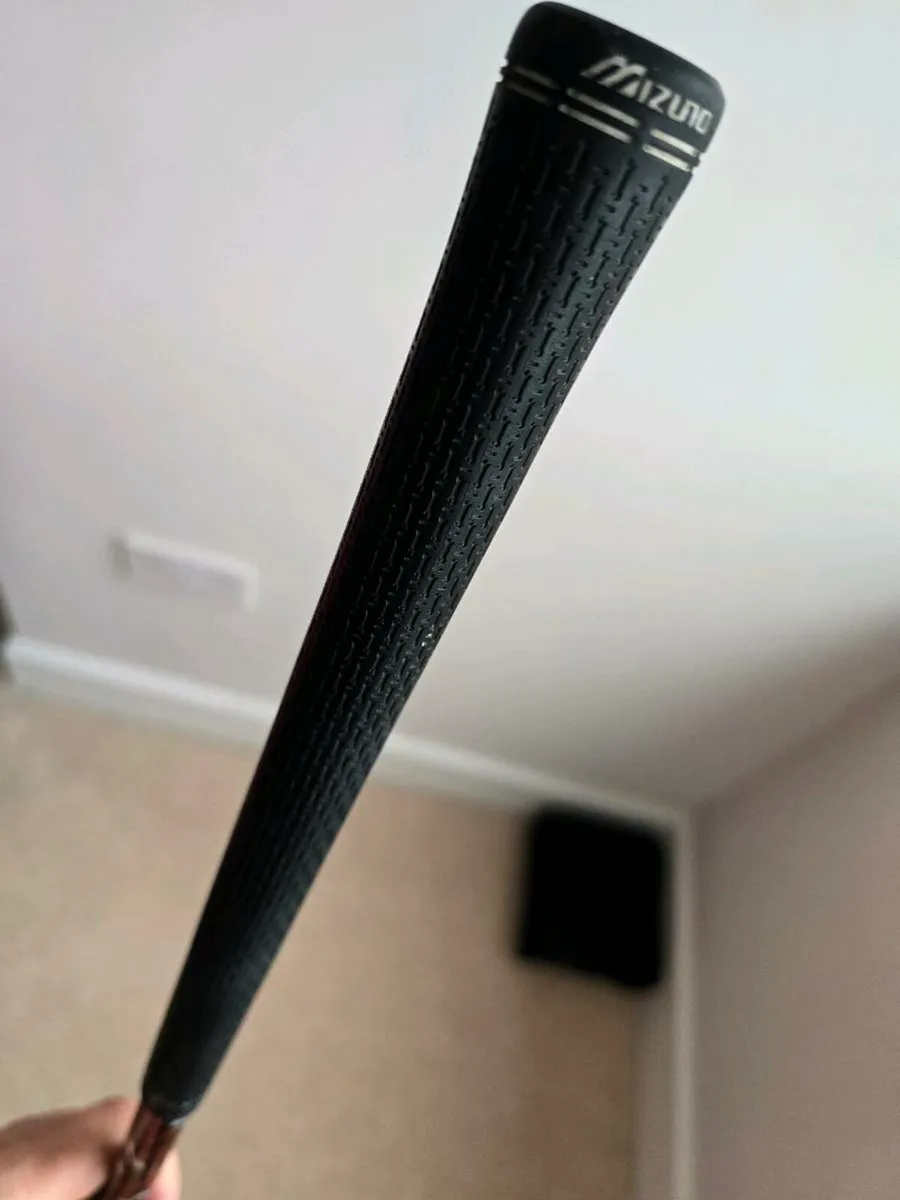 Mizuno ST190 Driver - Image 4