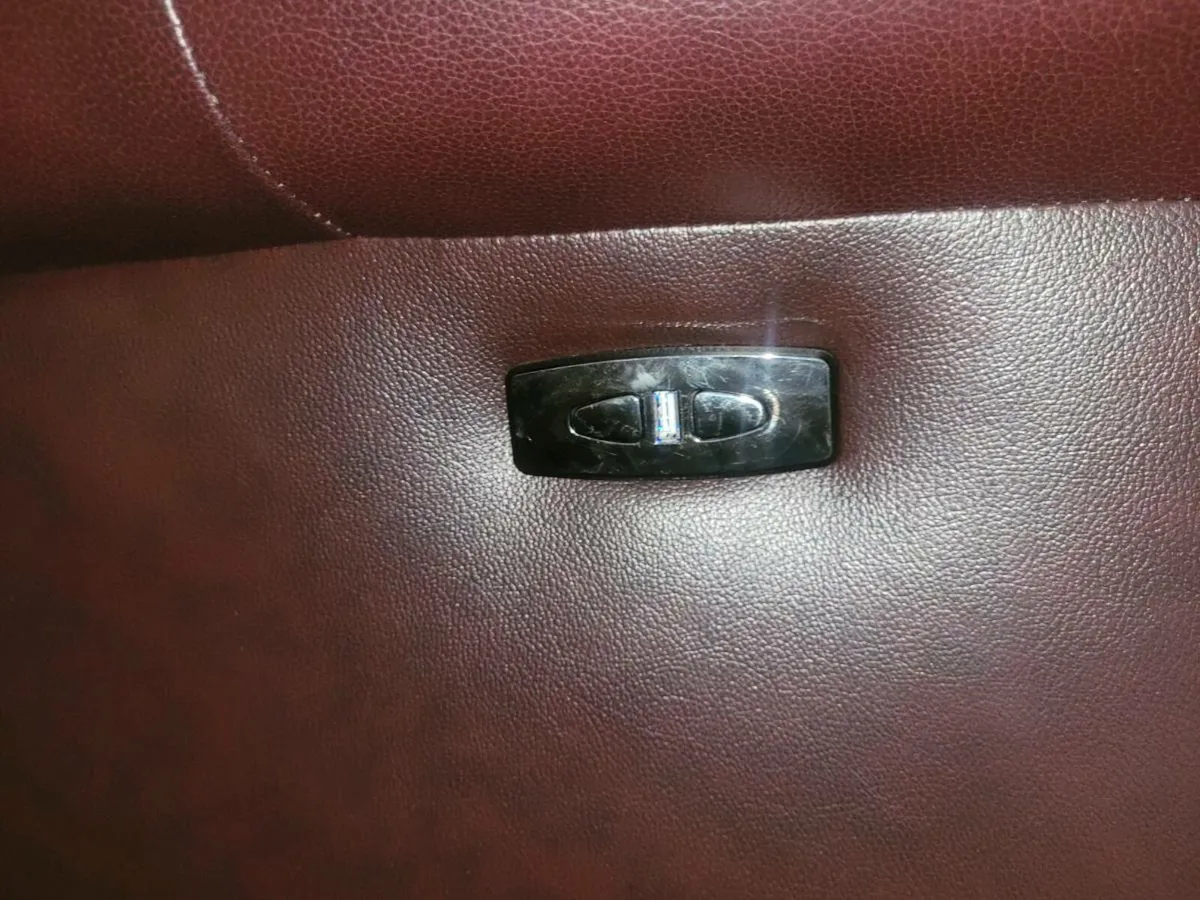 Reclinible sofa - Image 4