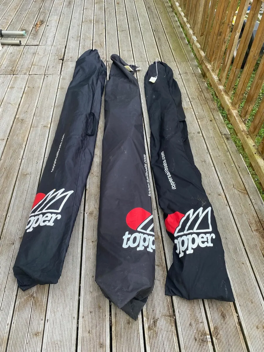 World Championship Topper Sailing Dinghy. Loaded. - Image 3