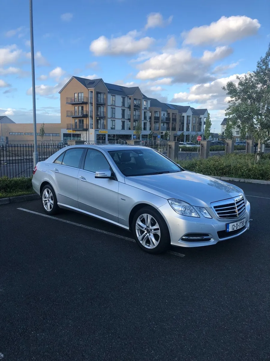 Mercedes-Benz E-Class 2012 - Image 1