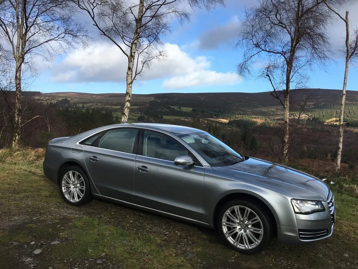 AUDI A8 - Image 2