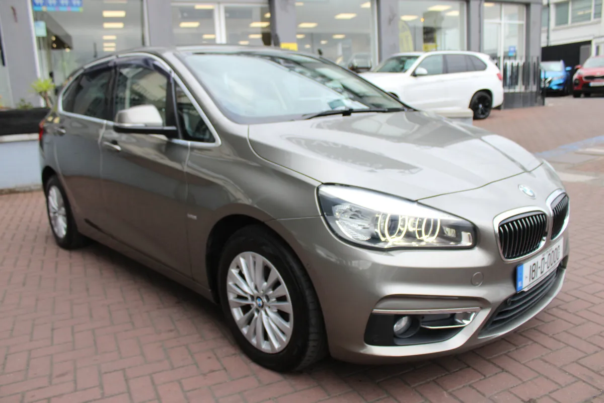 BMW 218D 2.0D SE LUXURY PLUS 180BHP 5DR ESTATE AUT - Image 2