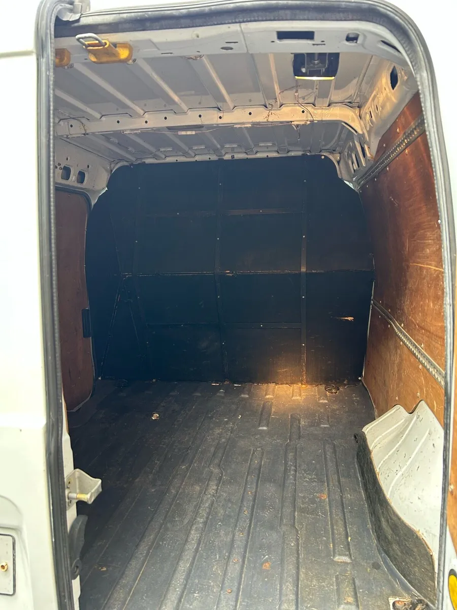 Ford transit connect - Image 3