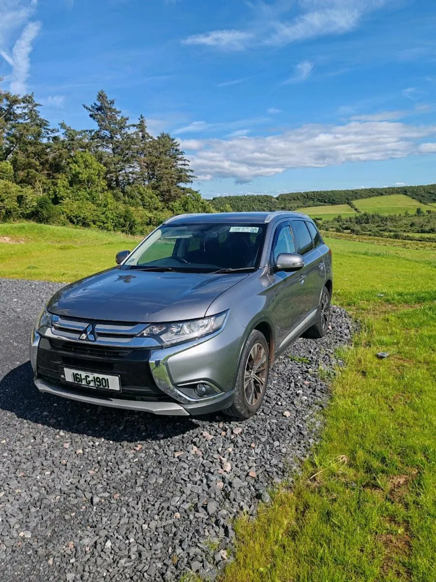 Outlander - Image 1