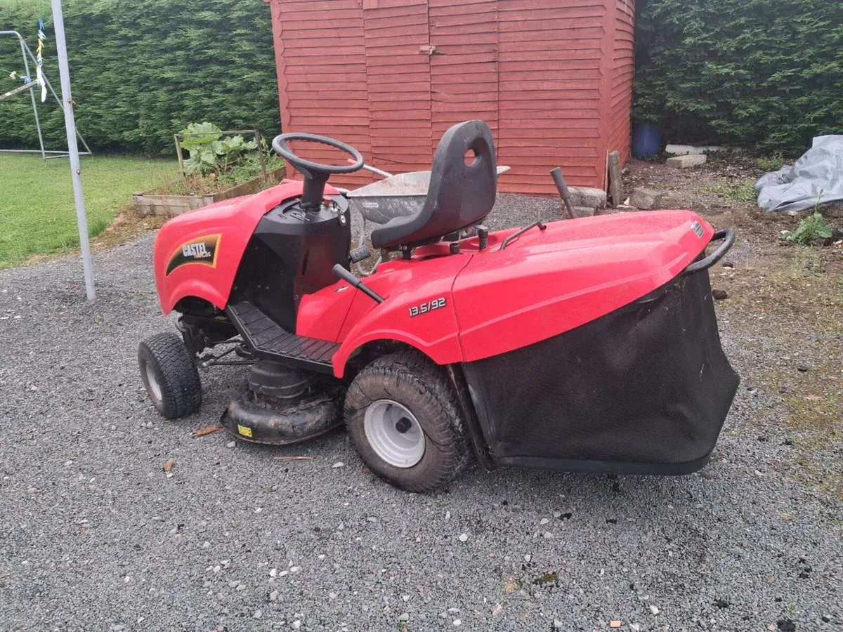 Ride-on Lawnmower - Image 2