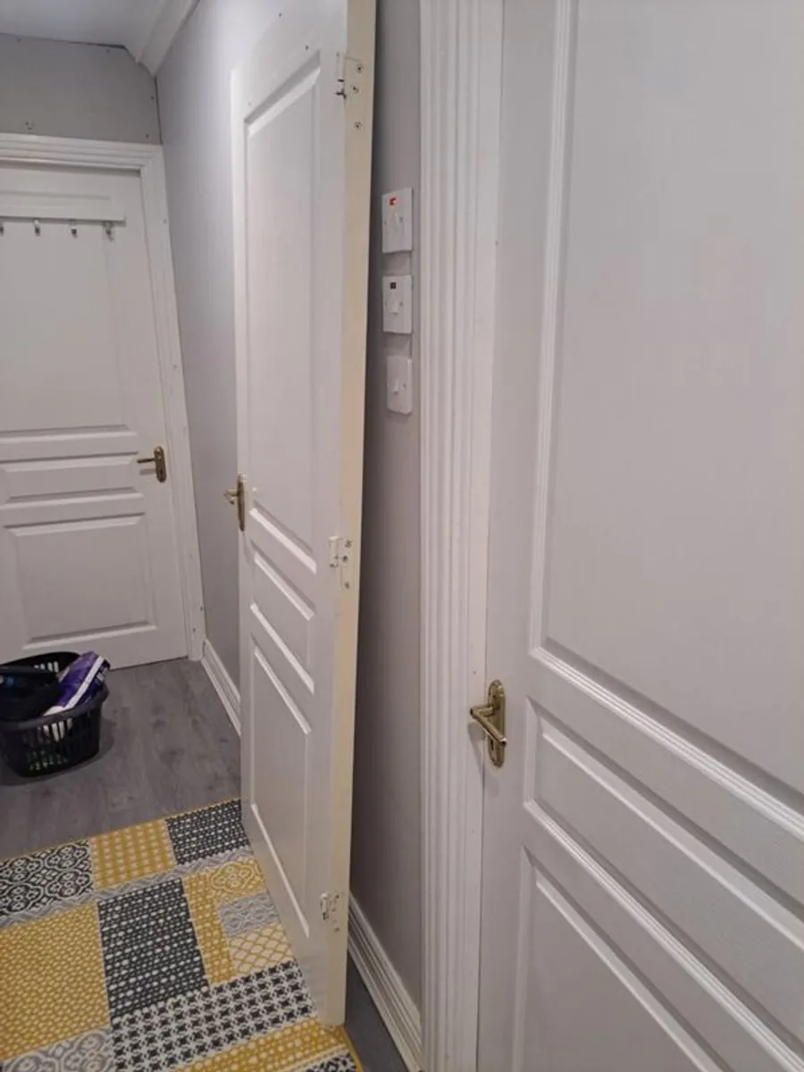 Interior white door - solid wood - Image 2