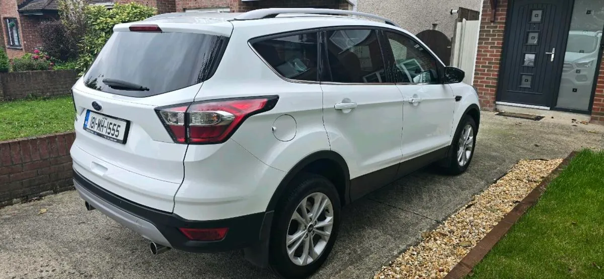 Ford Kuga 1.5TDCI Titanium - Image 3