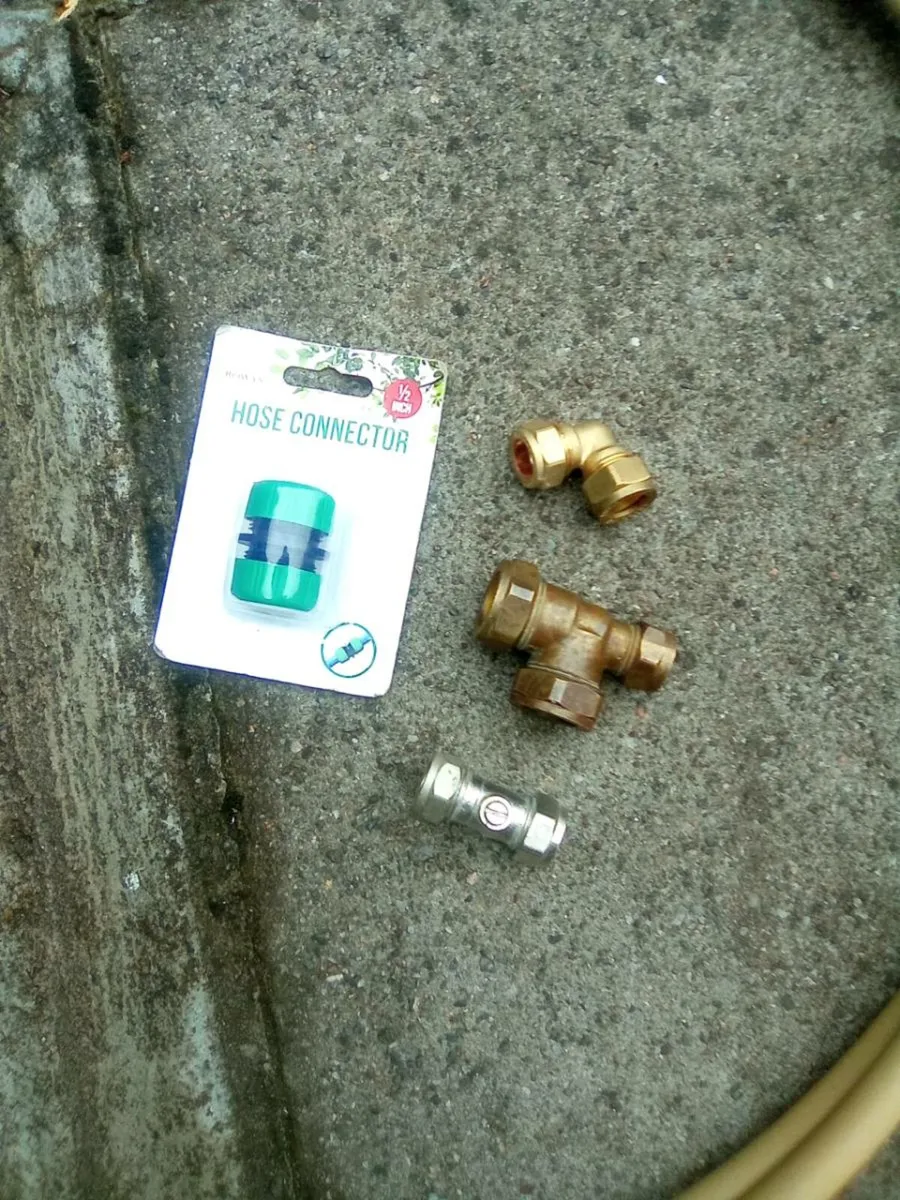 ACORN. WATER PIPE . FITTINGS .  AND WASTE PIPE - Image 3