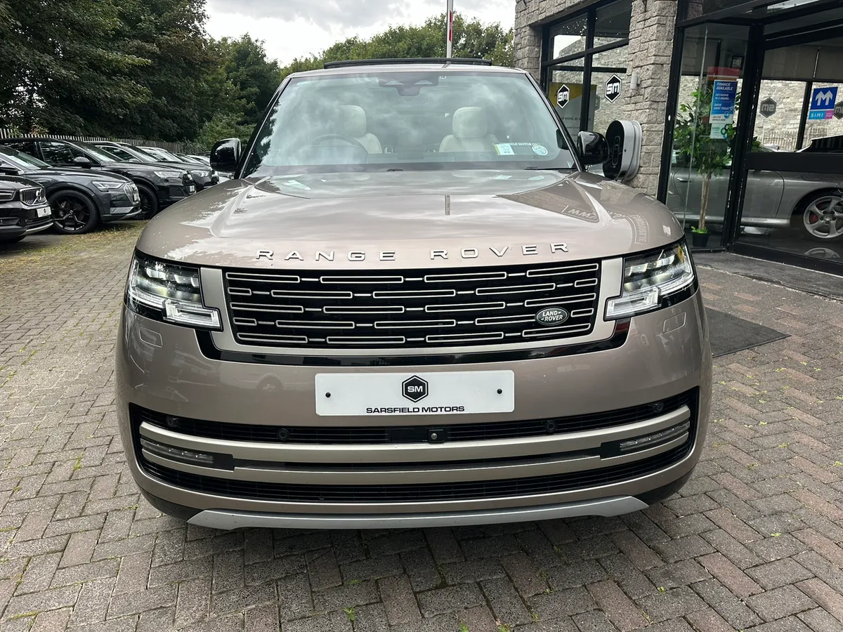2023 LANDROVER RANGEROVER P440E SE AUTO. - Image 4