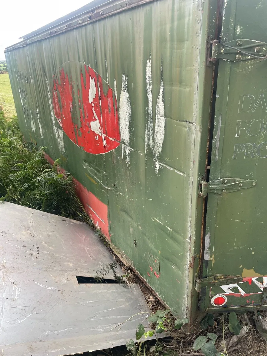 Insulated Container - Image 2