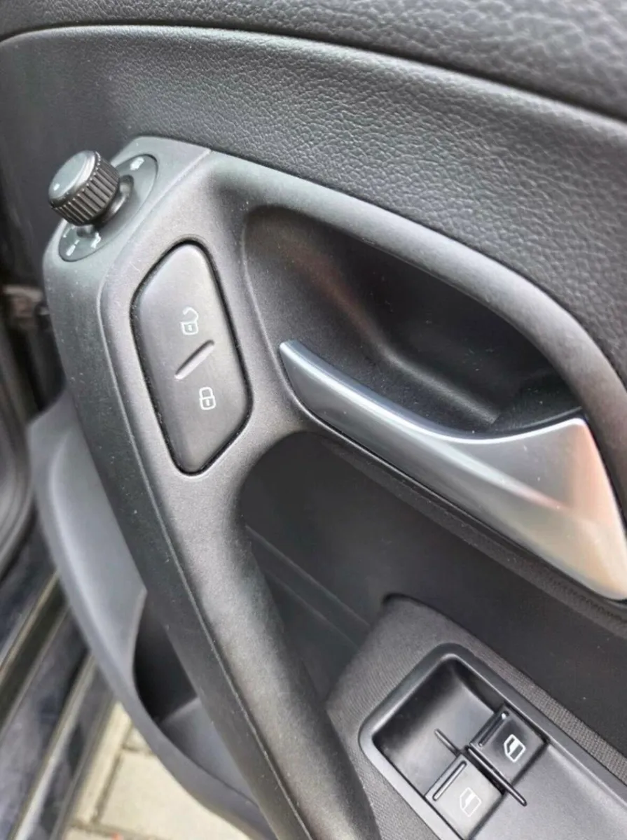 VW Polo 2013 1.2 TSI Bluemotion - Image 4