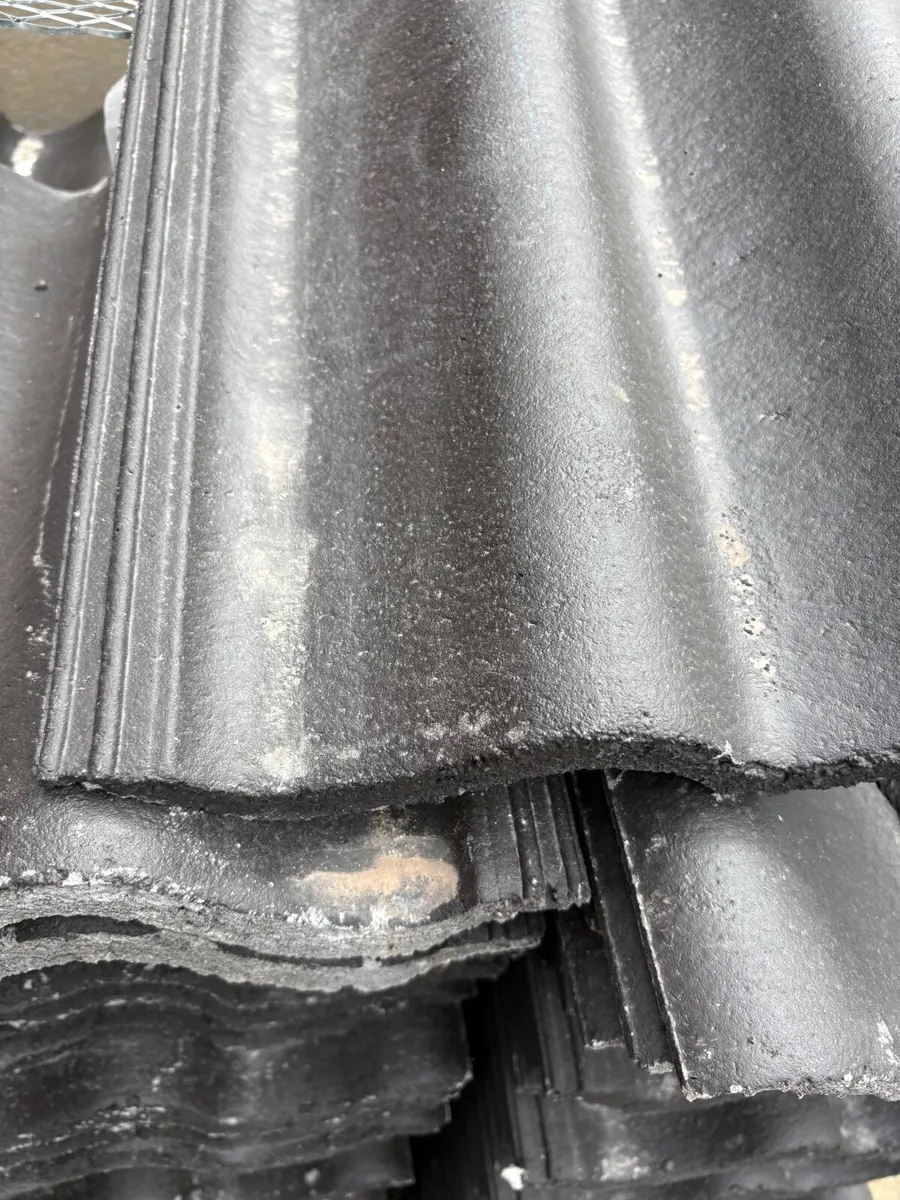 Roof tiles - Image 2