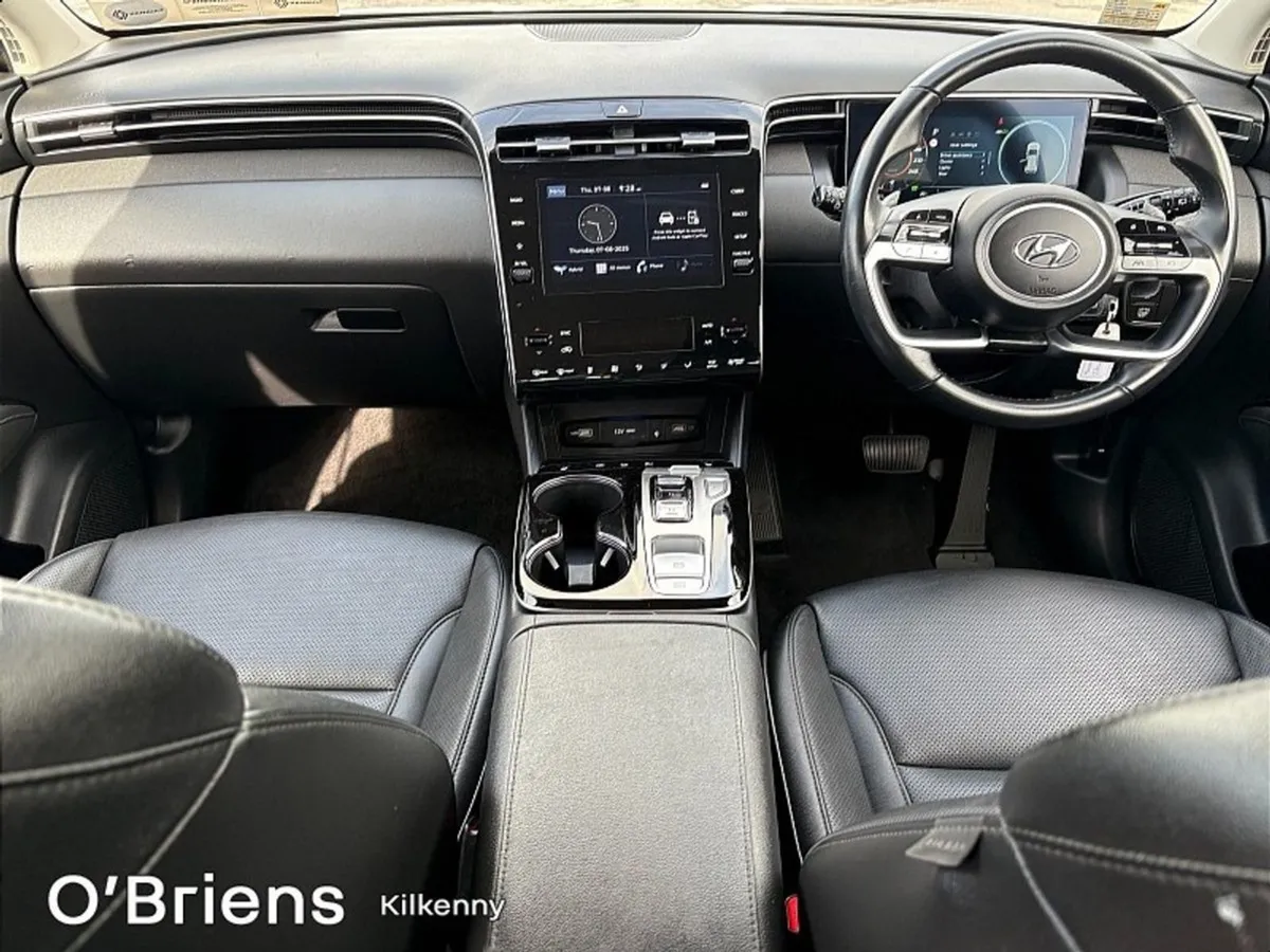 Hyundai Tucson Executive HEV 1.6 Auto 5DR  1 Owne - Image 2