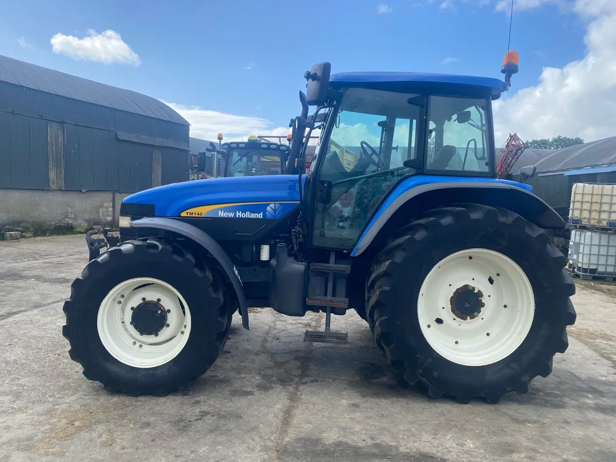 Newholland tm 140 - Image 1