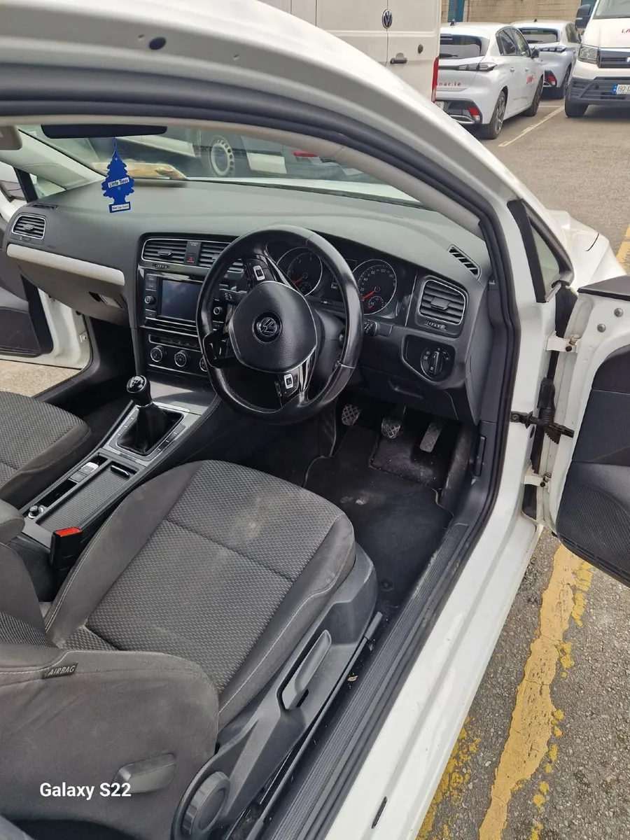 Volkswagen Golf 2018 - Image 2