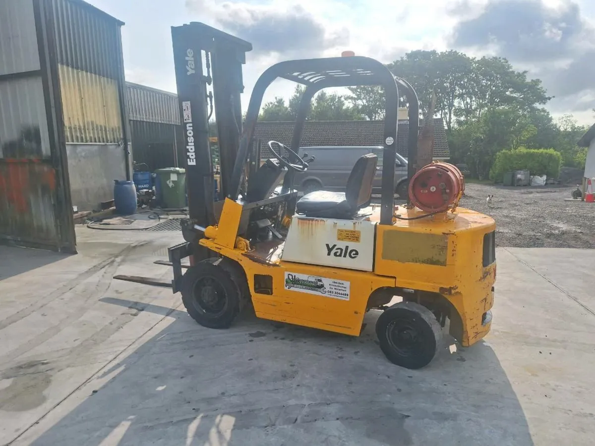 Yale forklift - Image 3