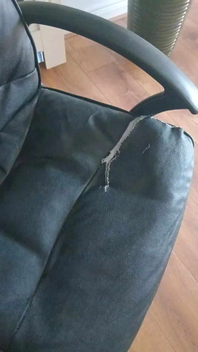 Office chair - Image 2