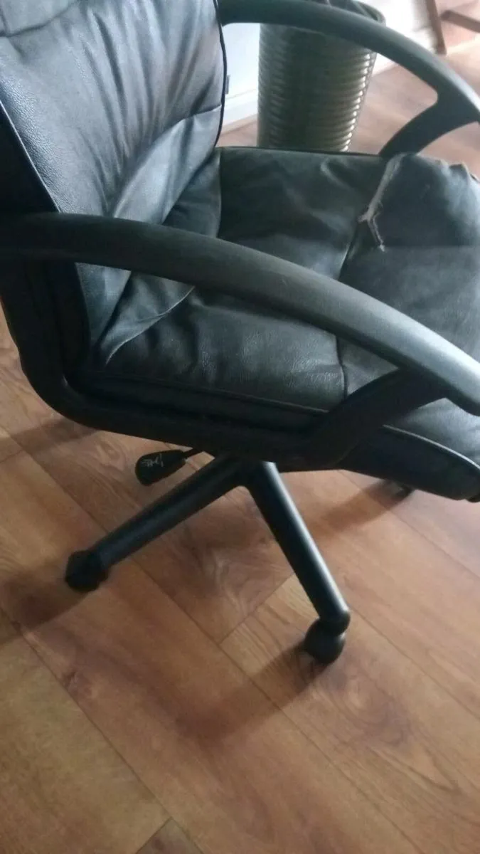 Office chair - Image 3