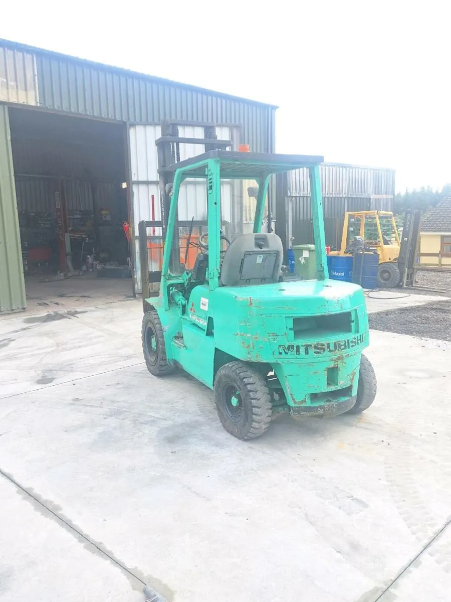 Mitsubishi forklift - Image 3