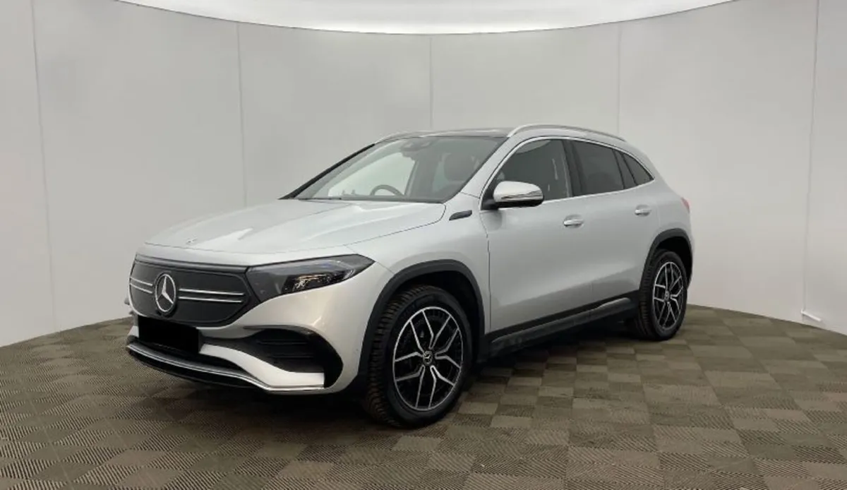 MERCEDES-BENZ EQA 250 AMG LINE // HIGH SPEC - Image 1