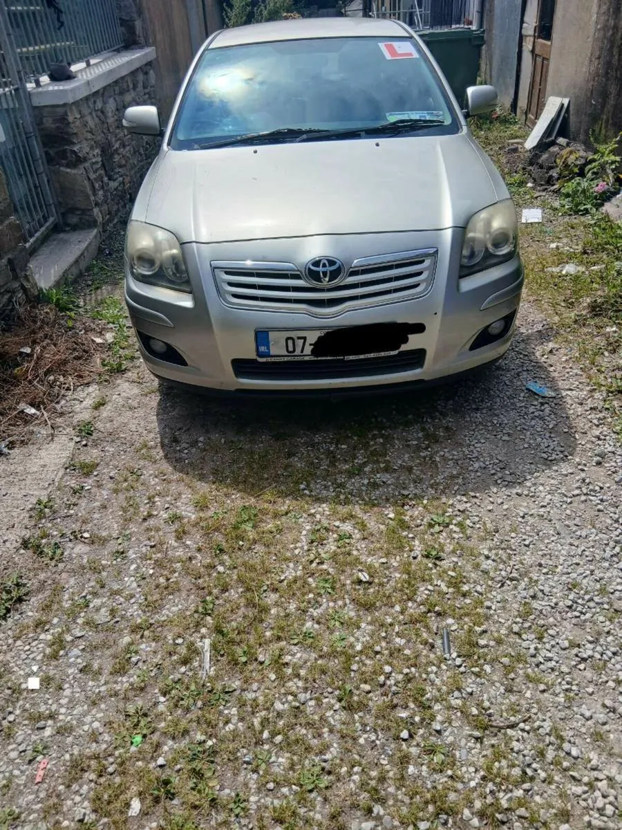 Toyota Avensis 2007 - Image 2